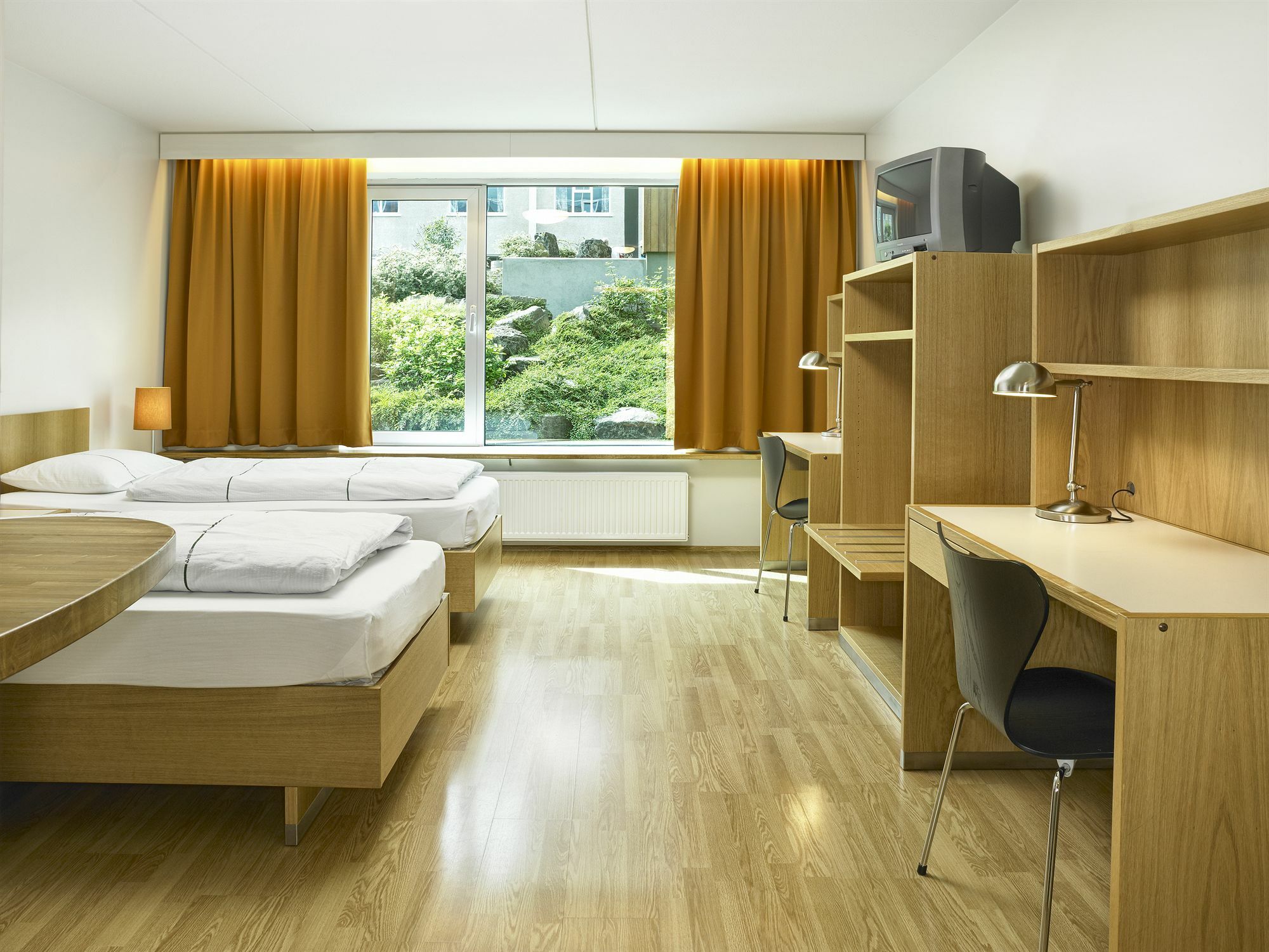 Hotel Edda Akureyri Bagian luar foto